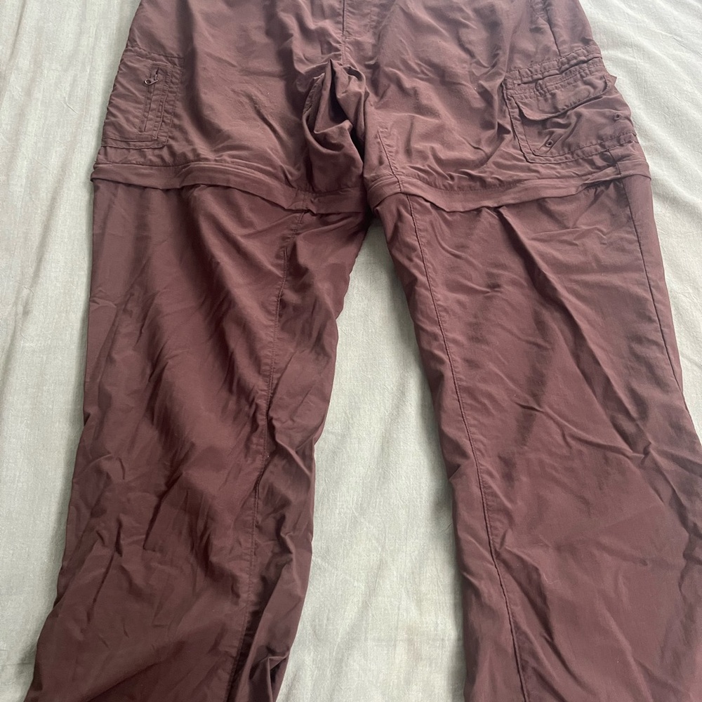 Women’s COLUMBIA Cargo Pants (L)